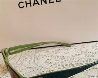 Chanel ladies sunglasses