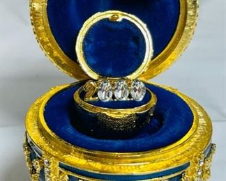 BEAUTIFUL GILDED BLUE Faberge style egg with Miniature brooch year 2000 