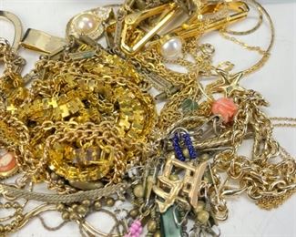 Vintage Gold Tone Costume Jewelry Lot: Napier, Rhinestone, Tassel, Faux Pearl Necklaces, Lockets, & More! 