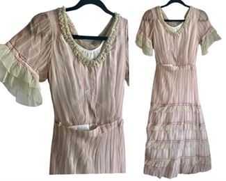 Vintage Edwardian Young Ladies Dress 