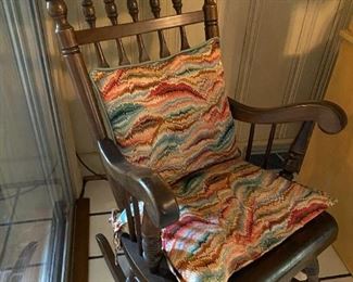 Pre-sale item.  Email hvogelbacker@bluemoonestatesales.com for pricing and pick up information.