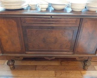 Antique Lane Chest