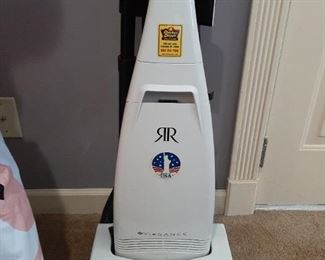 High end vacuum cleaner