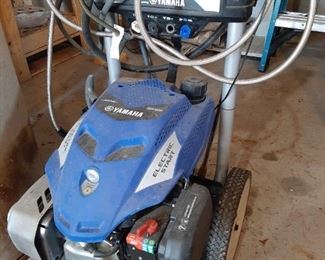 High powered pressure washer