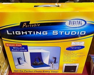 Digital Concepts Portable Lighting Studio