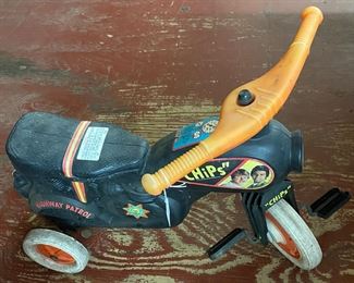 1977 CHIPS Highway Patrol Ride-on Motorcycle