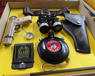 Captain Gallant Pistol and Accessory Set