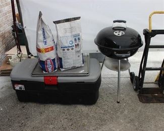 WEBER CHAIRCOAL GRILL, HARPER TRUCKS LIGHTWEIGHT CONVERTIBLE HAND TRUCK AND DOLLY