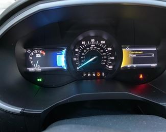 2016 Ford Edge low mileage, current inspection