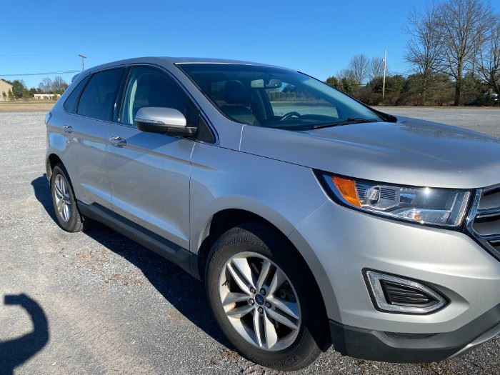 2016 Ford Edge