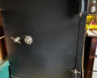 York Safe & Lock Co. floor safe