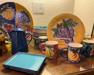 Italian fruit themed pottery