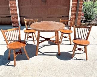 VINTAGE MCM ROUND DINING TABLE W/ GLASS TOP & 4 CHAIRS - WALNUT