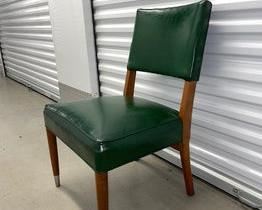 $525 USD      Mid Century Modern Set of 3 Green Chairs PA107-20     DESCRIPTION: 2 Mid Century Arm Chairs and a Side Chair upholstered in an emerald green leather with a wood frame.  The tapered legs and subtly curved arms are classic Mid Century design.  A great way to add a pop of color into the room. 

DIMENSIONS:

arm = 23 x 20 x 34
side = 22 x 20 x 34H
LOCATION: Local pick up NE Washington, D.C.  Contact us for shipper suggestions.

CONDITION: Used

These pieces have been well cared for and are in very good condition.      https://goodbyhello.com/products/mid-century-modern-set-of-3-green-chairs-pa107-20?_pos=5&_sid=7ea65b4aa&_ss=r