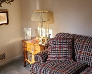 Pair of these French Style End tables/Night Stands 