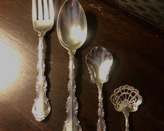 Sterling Strasbourg by Gorham. Serving pieces, soup spoons and spreaders priced separately.