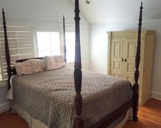4 poster bed and mattress
