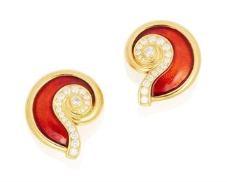 19
A Pair Of Leo De Vroomen Diamond And Enamel Ear Clips
18k yellow gold; Stamped: de Vroomen / LDV / English Hallmarks
A pair of 2001 de Vroomen swirl ear clips featuring guilloché red enamel and set with thirty-six round full-cut diamonds totaling approximately 1.75cts. in weight and graded F-G color and VS clarity
27.3 grams
2 pieces
1.0" W x 1.125" H
Estimate: $1,000 - $1,500