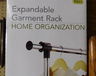 Portable Clothes Rack