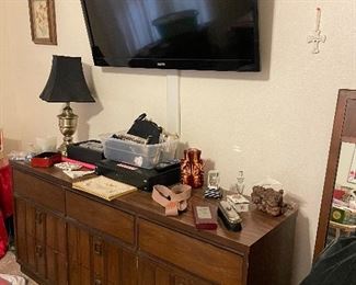 Mid Century Dresser, Flat TV