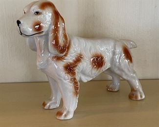Vintage Porcelain Marutomoware Spaniel Dog Figurine Made In Japan. Photo 1 of 2. 