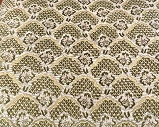 Set of 6 Kittinger Dining Chairs Upholstered in Kravet Fabric - 2 Arm and 4 Side Chairs. Photo 3 of 5. 