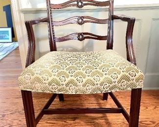 Set of 6 Kittinger Dining Chairs Upholstered in Kravet Fabric - 2 Arm and 4 Side Chairs. Photo 1 of 5. 