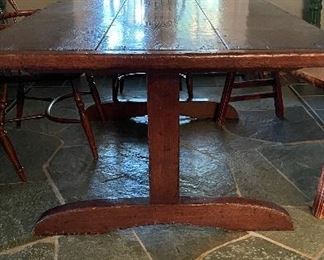 Set of 4 Antique English Oak Windsor Chairs. Photo 4 of 4. 