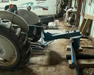 Ford 2000 Tractor Gas with Grading Tractor Blade