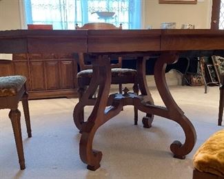 MCM Lammert Furniture Company Wood Dining Table and 4 Chairs 