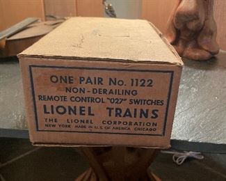 Lionel Trains One Pair No. 1122 Non Derailing Remote Control