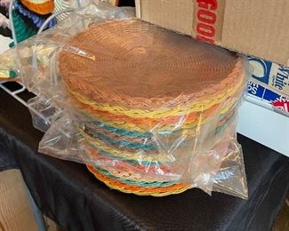 Wicker Paper Plate Holders Set of 16