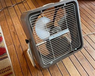 Vintage SEARS KENMORE Box Floor Fan Adjustable Angle Hi Lo Speed Works!