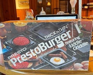 Vintage PRESTO BURGER 1 Hamburger Cooker Grill Lidle Griddle