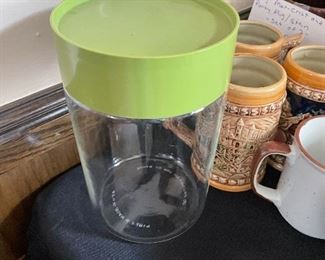 Vintage PYREX "See N Store" 4 CUPS Glass Canister Green Plastic Lid Storage