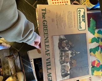 The Greenleaf Village Wooden 6 Buildings Vintage #8016