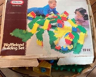 Little Tikes Waffleland Building Set
