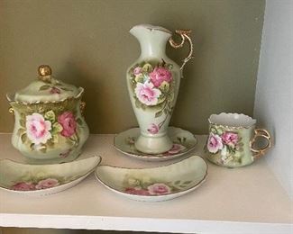Vintage Lefton China Green Heritage Rose Set