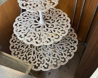 Vintage Beautiful Victorian Style 3 Tier Cast Iron Garden Table      