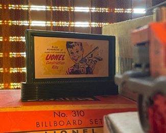 Lionel Trains Billboard Set 310