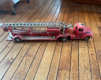 Tonka Red M.F.D Fire Truck No.5 1954 1st Edition Ladder Original 