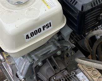 BE Professional 4000 PSI (Gas - Cold Water) Pressure Washer w/ General Pump & Honda GX390 Engine
