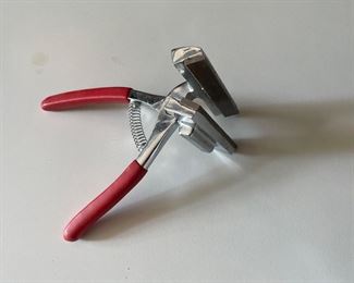 Spring Handle Fabric Clamp Canvas Stretching Cloth Cross Stitch Pliers