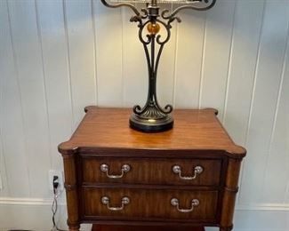 Tiffany Style Lamp & Ethan Allen Side Table