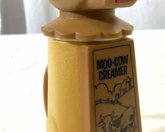 WHIRLEY INDUSTRIES INC Moo Cow Creamer
