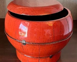 Red Lacquer Rice Bucket