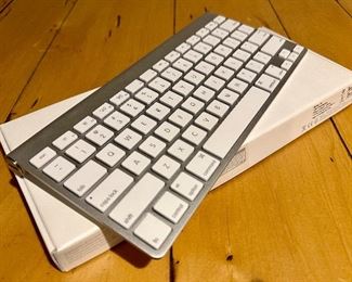 Apple Wireless Keyboard