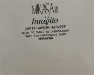 Mikasa Intaglio Garden Harvest