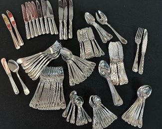 Flatware Set