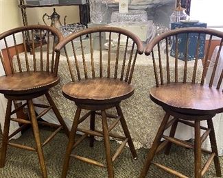 Fabulous Windsor Bar Stools
